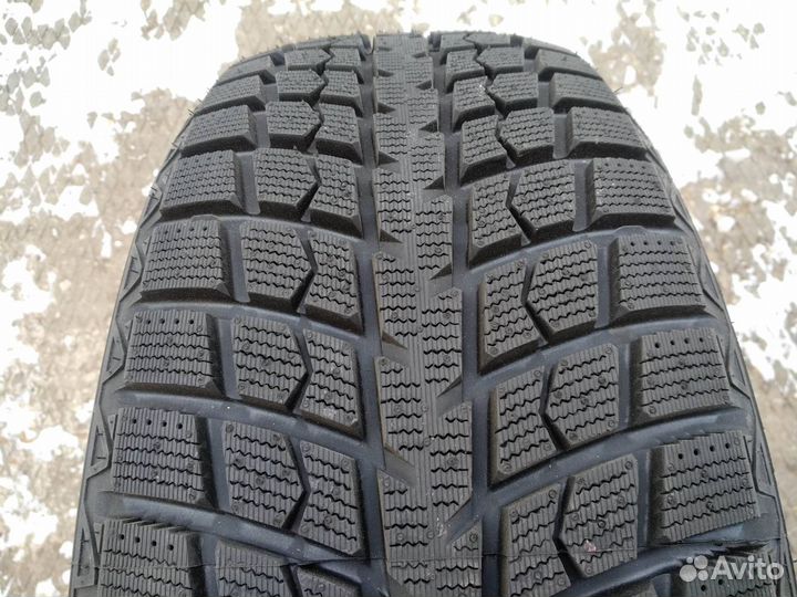 LingLong Green-Max Winter Ice I-15 SUV 215/55 R18 99S