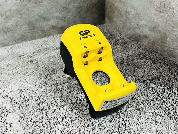 Зарядное устройство gp pb350gs