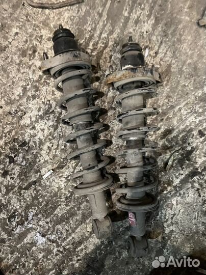 Mitsubishi lancer 9 стойки задние kyb