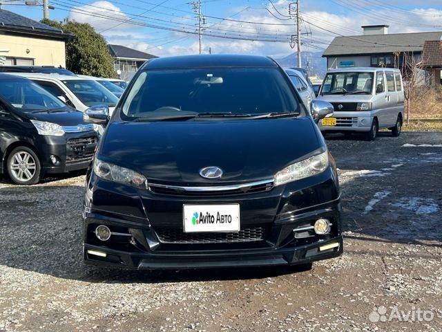 Toyota Wish 1.8 CVT, 2013, 104 000 км