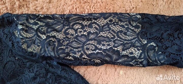 Блузка кружевная на подкладке zolla,XS