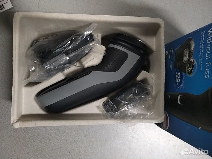 Электробритва Philips S1231 Series 1000