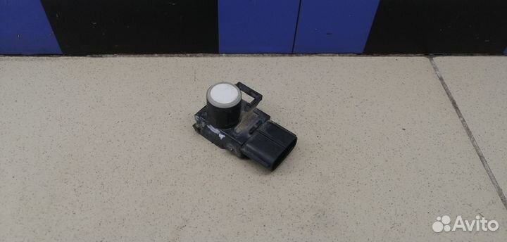 Датчик парковки Land Cruiser (150) -Prado 2009
