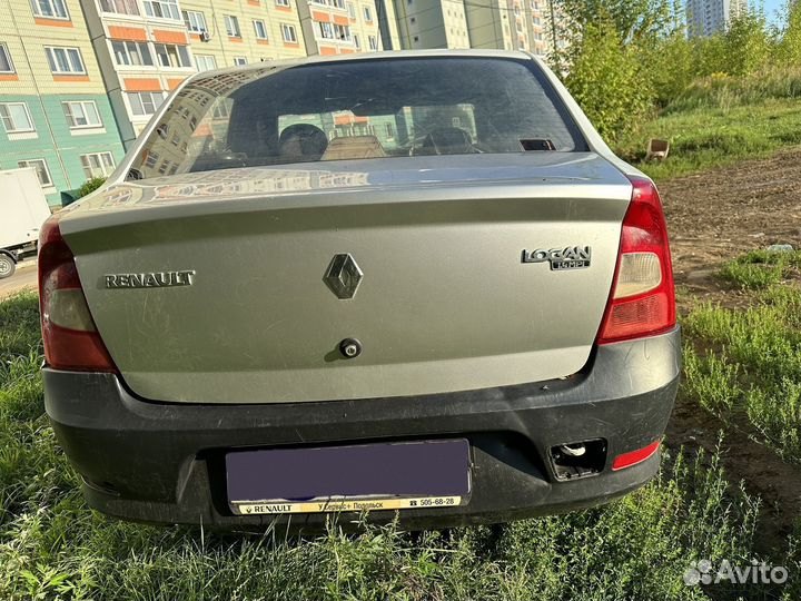 Renault Logan 1.4 МТ, 2012, битый, 250 000 км