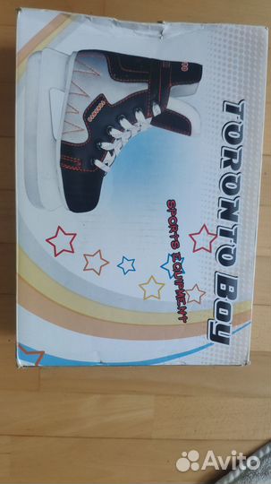 Коньки хоккейные детские 26 рзмToronto boy Финские