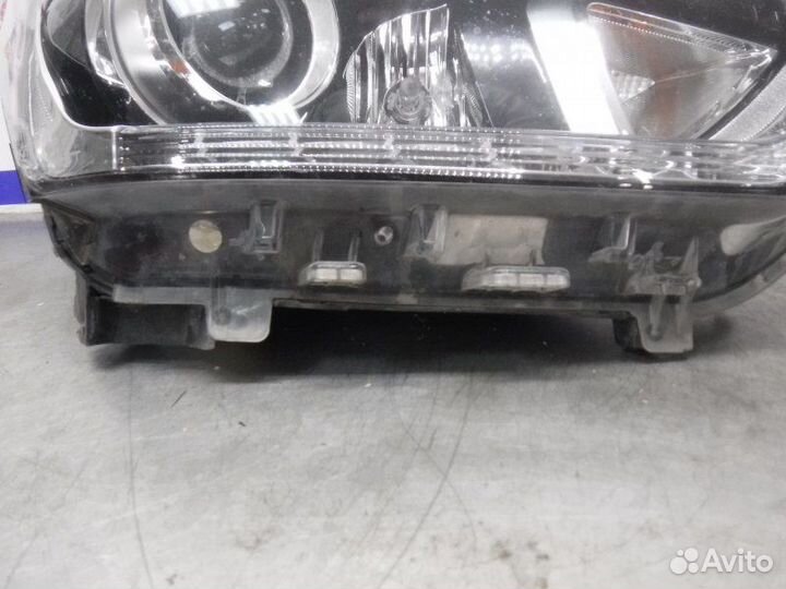 Фара передняя правая Hyundai Creta
