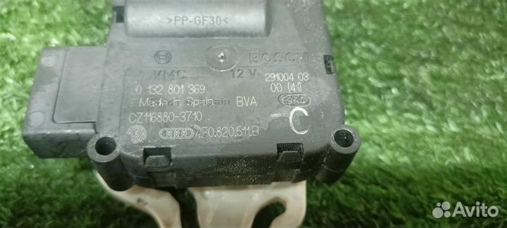 Моторчик заслонки печки Audi Audi A8 4E 2002-20