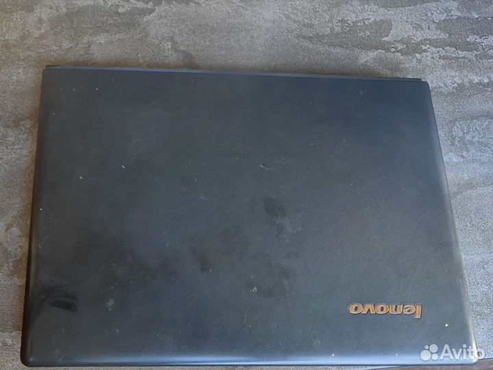 Lenovo 300-17 isk