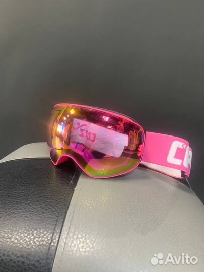 Очки горнолыжные