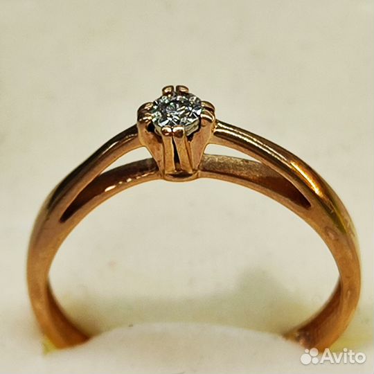 Кольцо золотое с бриллиатном (арт 125169) Д15