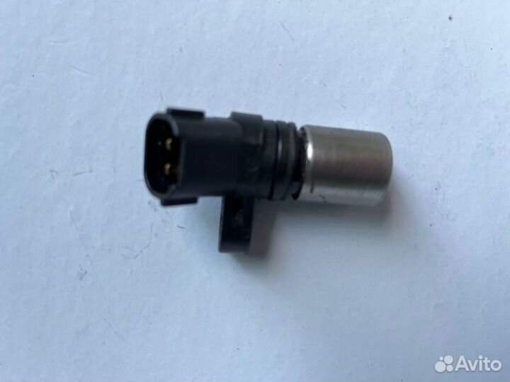 Датчик распредвала правый Subaru Impreza GDA