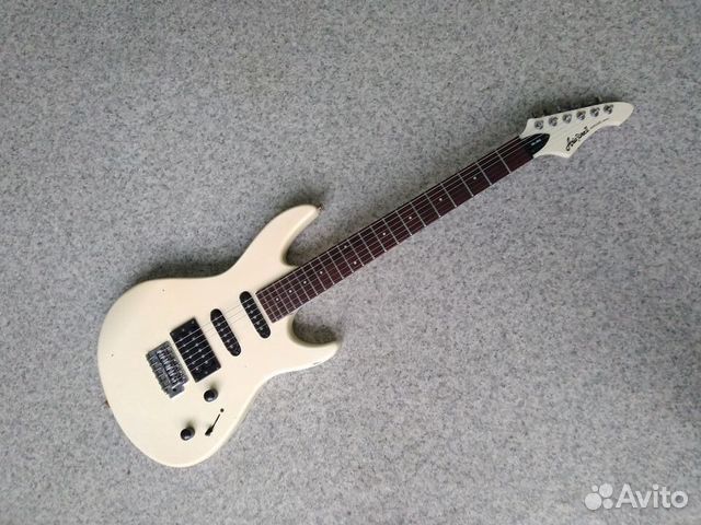 Электрогитара Aria Pro II Vanguard