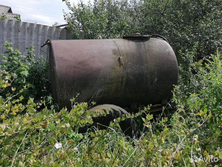 Бочка-прицеп для трактора 3 куба