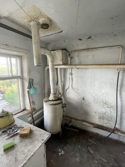 Дом 30 м² на участке 8 сот.