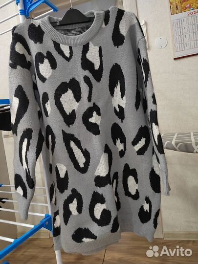 Свитер удлиненный