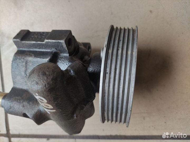 Насос гидроусилителя Renault Laguna I 1.8