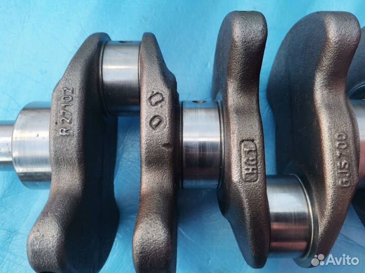 Коленва Mercedes C E W204 W212 M271