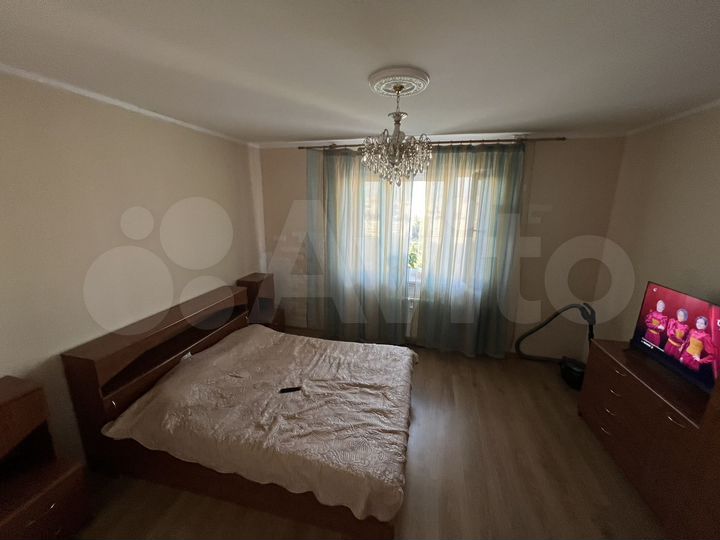 2-к. квартира, 53,7 м², 18/22 эт.