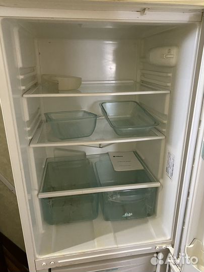 Холодильник stinol