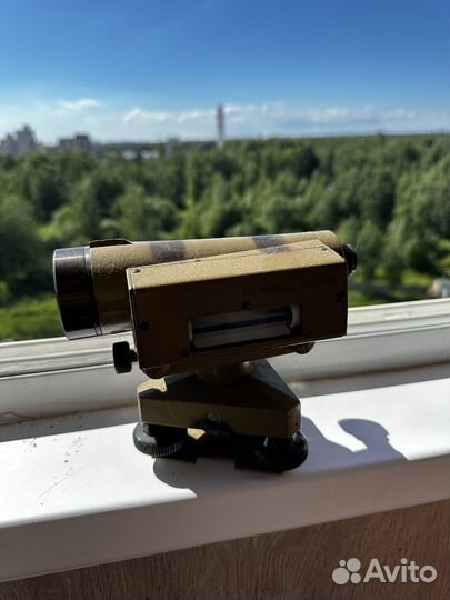 Нивелир Теодолит оптический 1976г