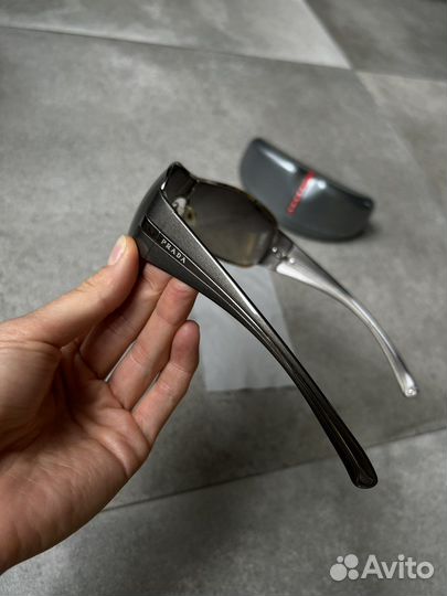 Солнцезащитные очки Prada оригинал