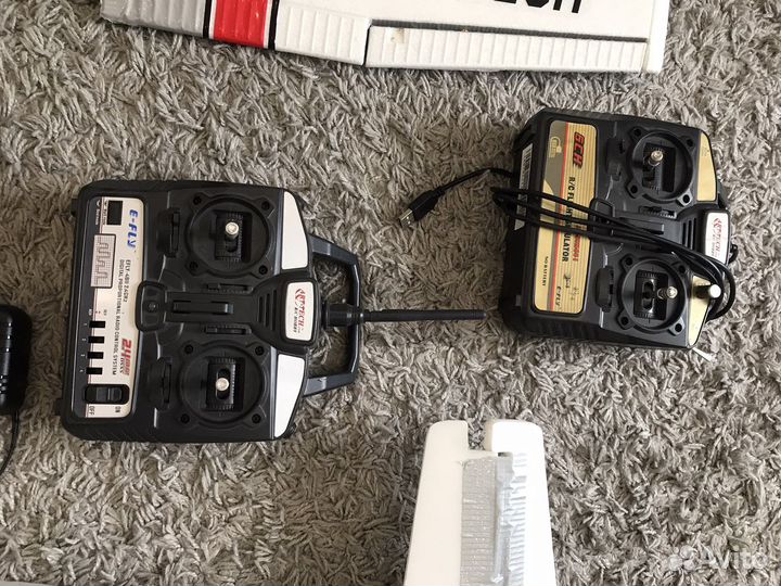 Радиоуправляемый самолет с электродвигателем