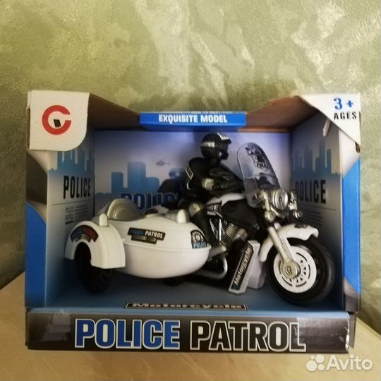 Игрушка Мотоцикл с коляской. Свет, звук. Новый