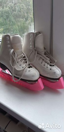 Фигурные коньки wifa 32