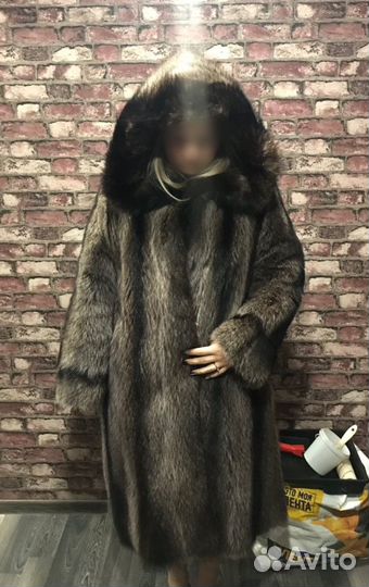 Шуба из енота