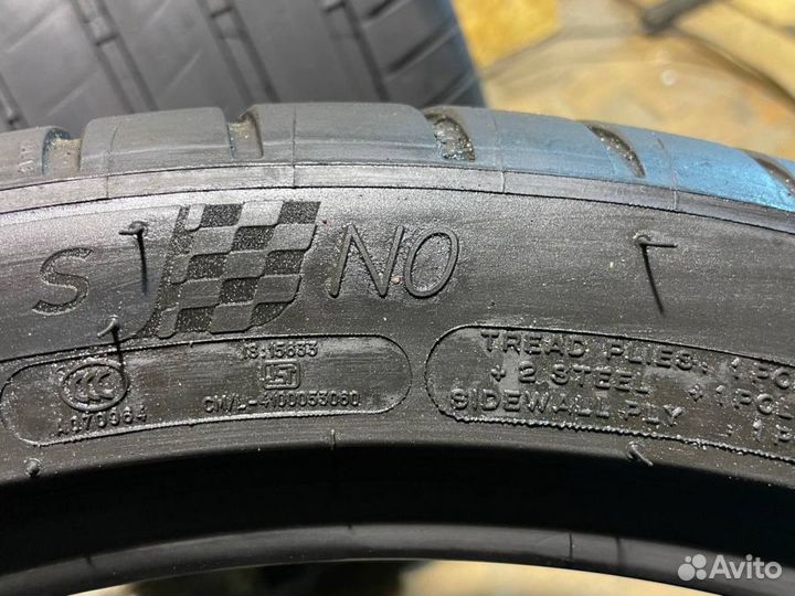 Michelin Pilot Sport 4 S 305/30 R20