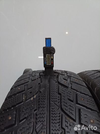 Kumho I'Zen RV Stud KC16 235/60 R18