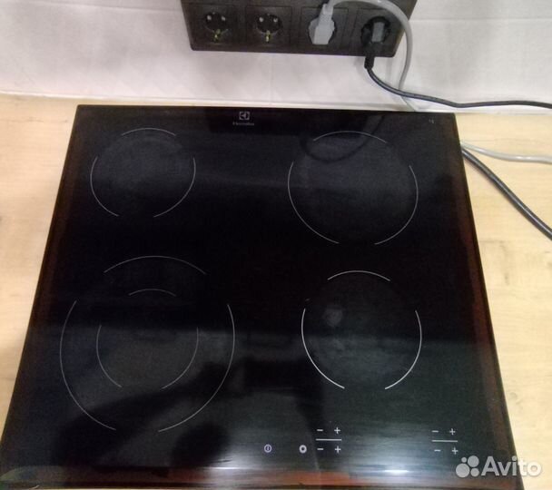 Плита электрическая стеклокерамика