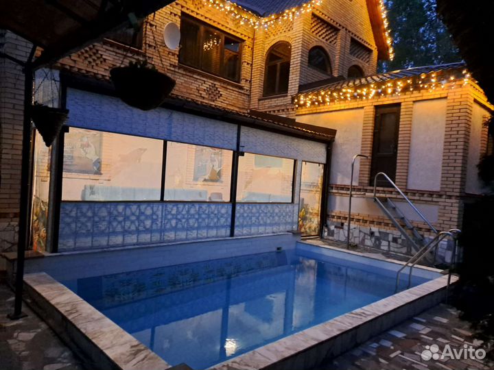 Беседка с бассейном и сауной, Баня на понтоне