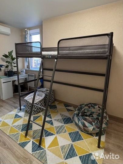 Кровать чердак IKEA с матрасом