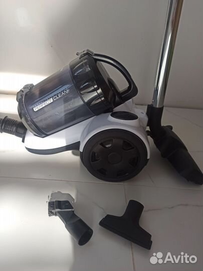 Пылесос Centek CT 2528 в отличном состоянии
