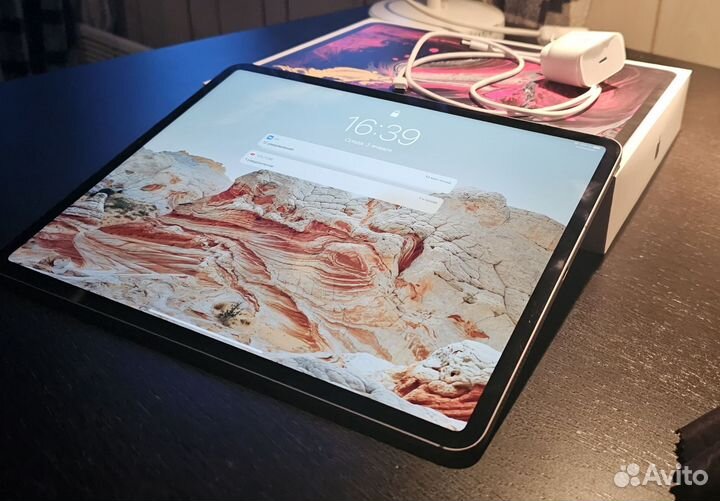 iPad Pro 12.9 3е поколение 2018 WiFi+Cим 1Tb