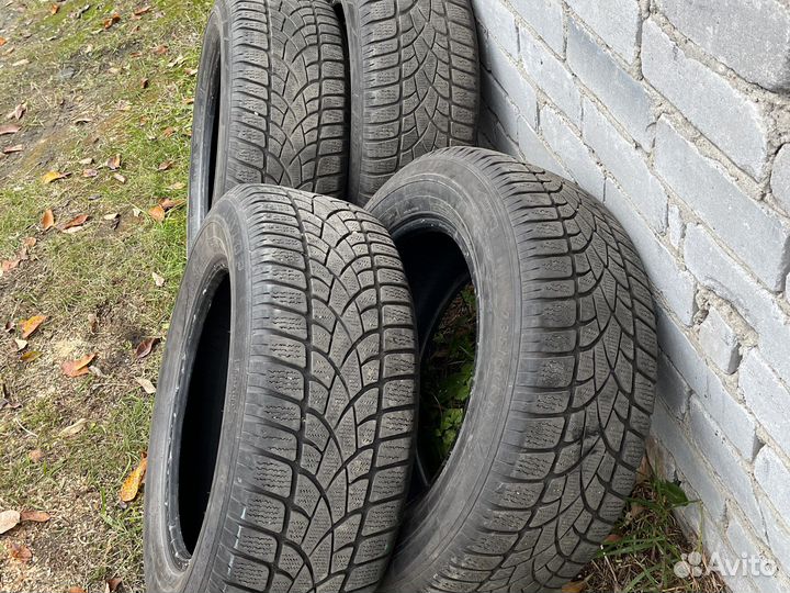 Dunlop SP Winter Sport 235/60 R17 102