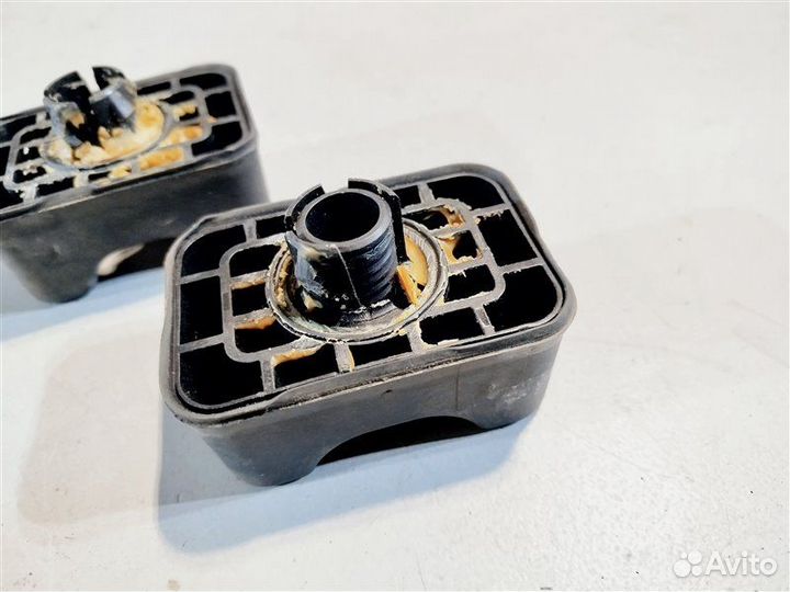 Поддомкратник Mercedes Cla-Class W118 M282 2020