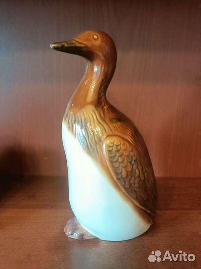 Статуэтка собака,гагара фарфор