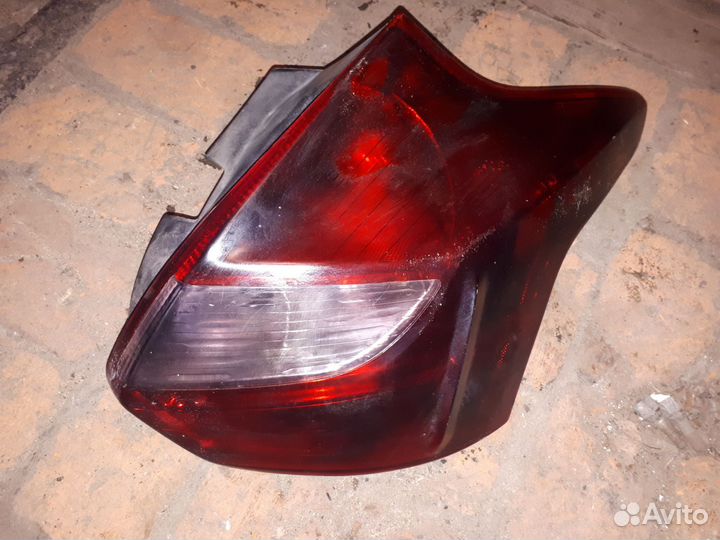 Задние фонари на ford focus 3 хэтчбек