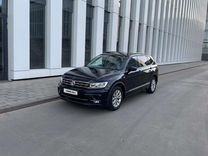 Volkswagen Tiguan 2.0 AT, 2019, 70 000 км, с пробегом, цена 1 590 000 руб.