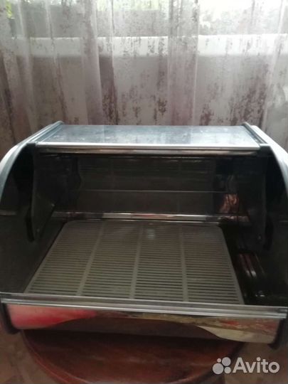 Хлебница, почти новая