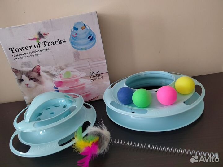 Пирамидка-трек для кошек с шариками