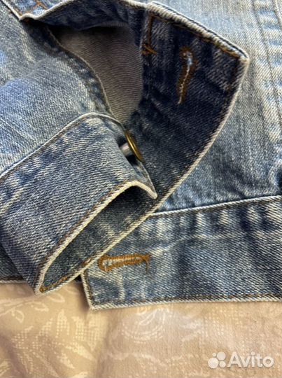 Куртка джинсовая