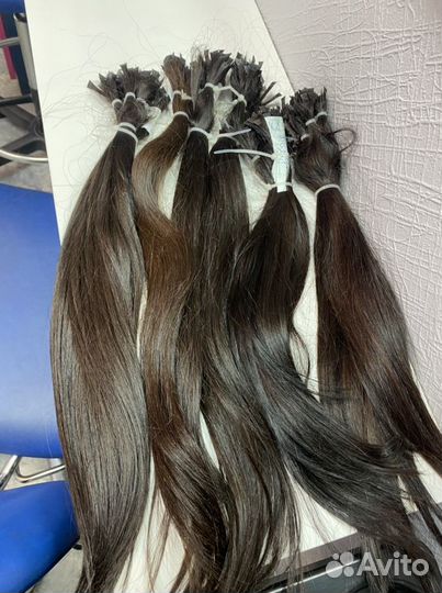 Волосы для наращивания на капсулах