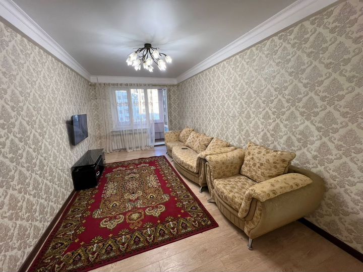 2-к. квартира, 60 м², 6/10 эт.