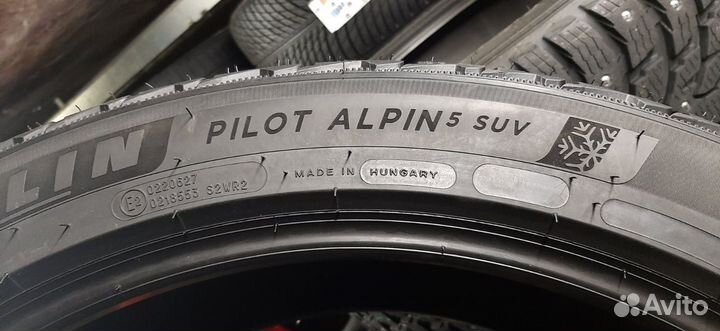 Michelin Pilot Alpin 5 SUV 305/40 R21 113V