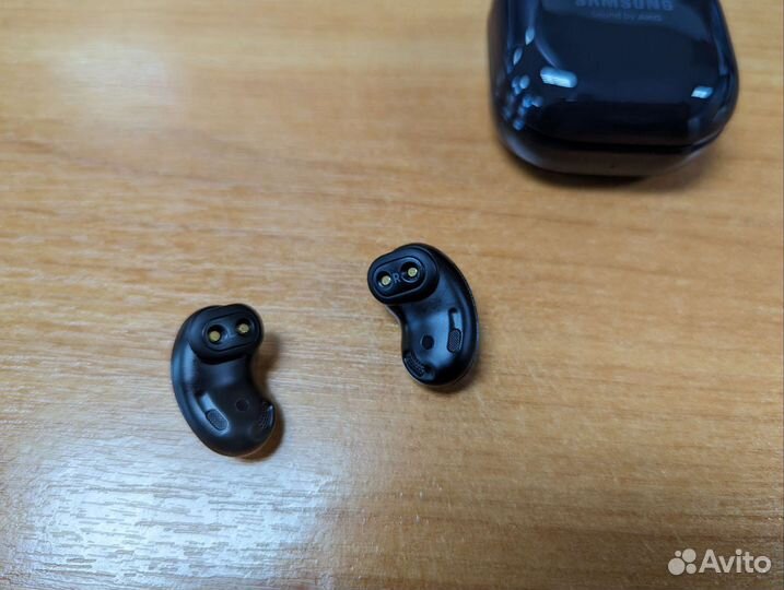 Samsung galaxy buds live