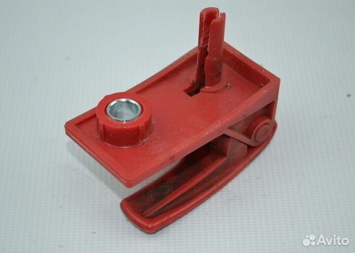 Ручка/Рычаг бокового люка кабины, правая mercedes