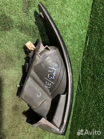 Стоп-сигнал / фонарь задний правый Mazda Atenza